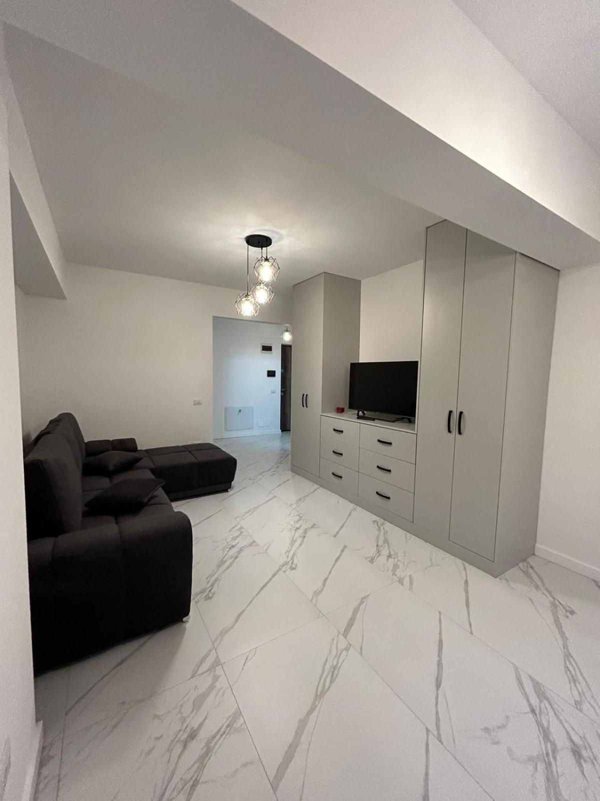 Exclusive Ultracentral Apartments And Studios #Enescu#Universitatii#Σουκεάβα Εξωτερικό φωτογραφία