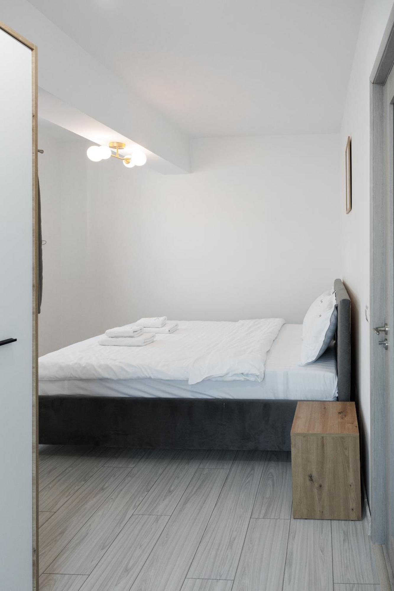 Exclusive Ultracentral Apartments And Studios #Enescu#Universitatii#Σουκεάβα Εξωτερικό φωτογραφία