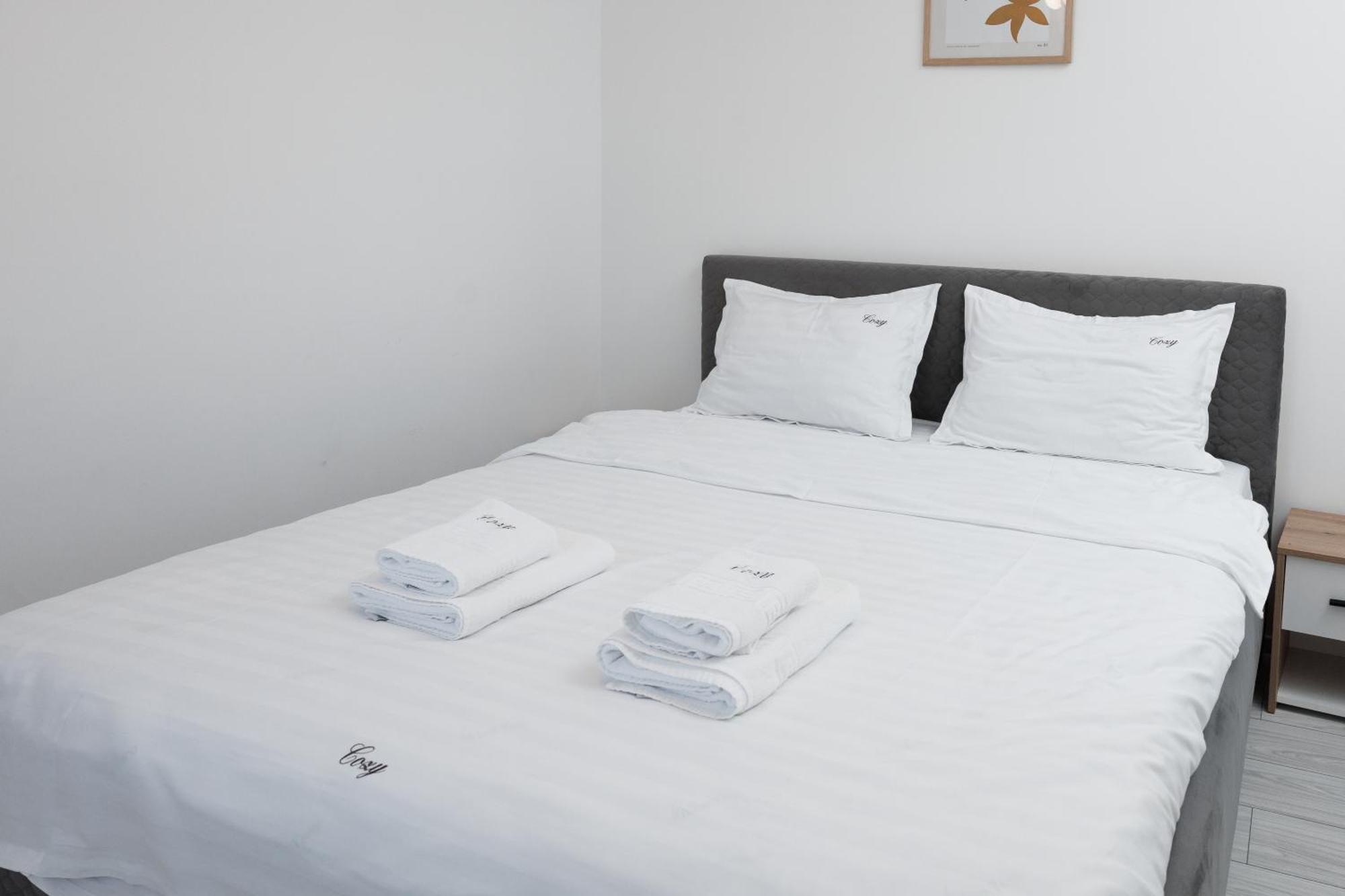 Exclusive Ultracentral Apartments And Studios #Enescu#Universitatii#Σουκεάβα Εξωτερικό φωτογραφία