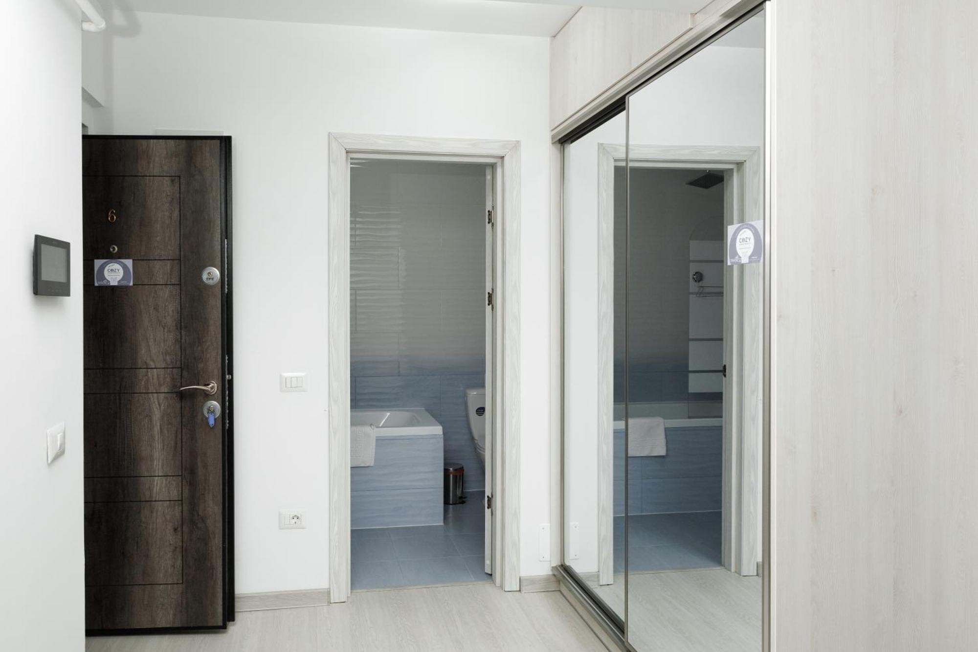 Exclusive Ultracentral Apartments And Studios #Enescu#Universitatii#Σουκεάβα Εξωτερικό φωτογραφία