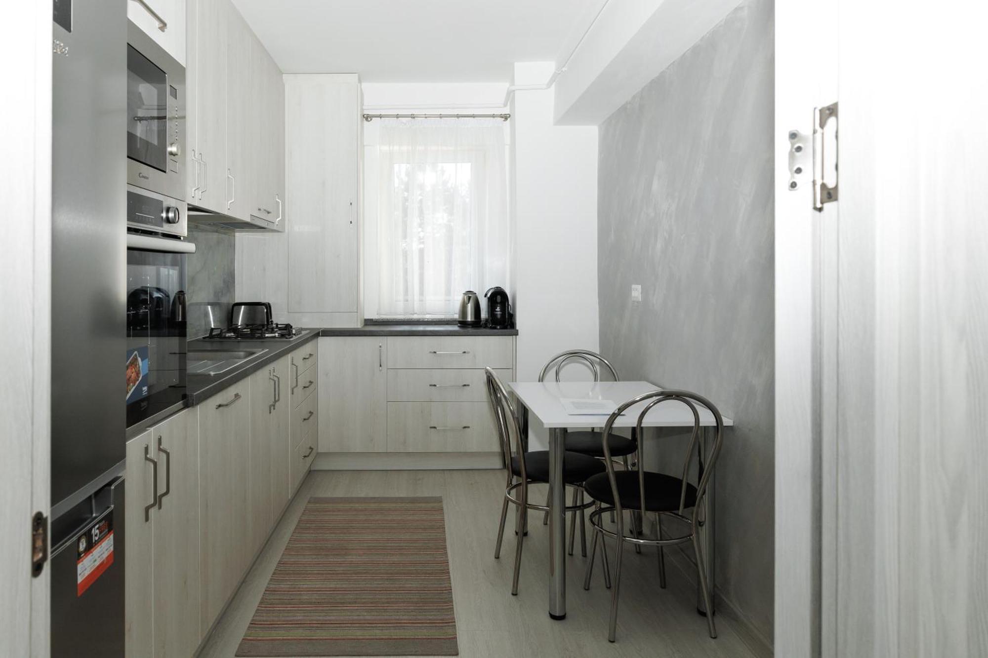 Exclusive Ultracentral Apartments And Studios #Enescu#Universitatii#Σουκεάβα Εξωτερικό φωτογραφία